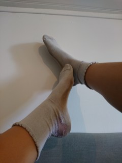 Chaussettes blanches cassées 