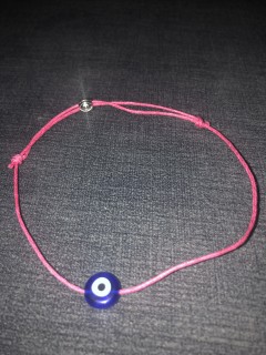 Un joli bracelet  en tissus qui a passé 2 semaines dans mon vagin