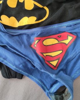 Petites culottes Batman et Superman