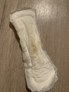 Serviette pleine de mouille