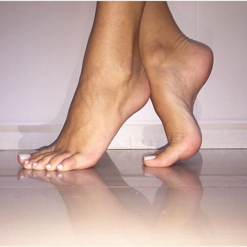 Jolies pieds