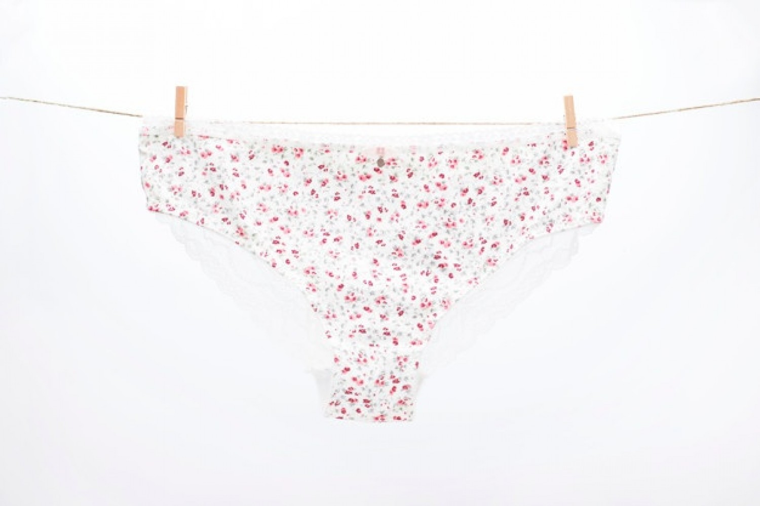 Culotte gainante en dentelle taille haute 